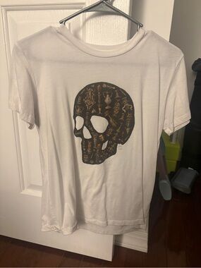 Obey Skull Graphic Tee Medium